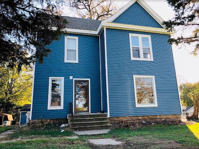 5 BR, 2 BA Apartment 1303 Rainbow Drive Unit 1303 Rainbow Dr, Cedar Falls, IA 50613