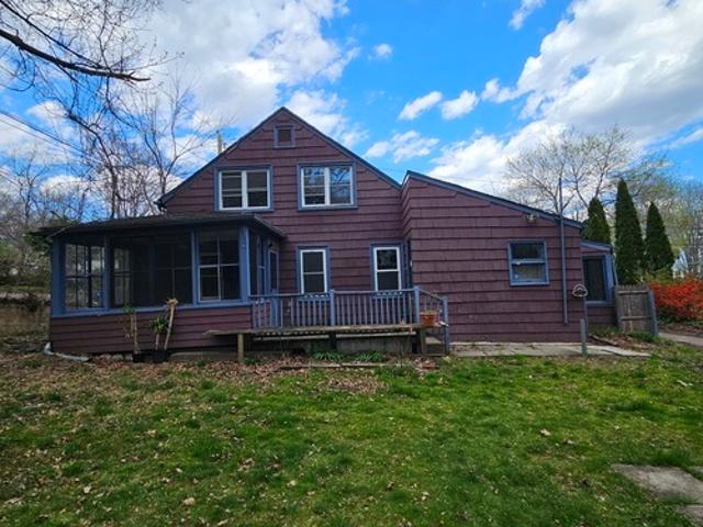 5 BR, 2 BA Apartment 300 W Elm St, New Haven, CT 06515