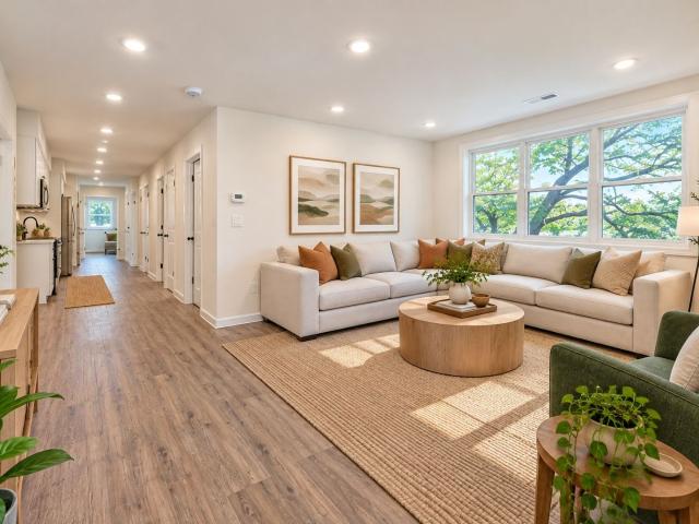5 BR, 2 BA Apartment 526 59th St NE, Washington, DC 20019