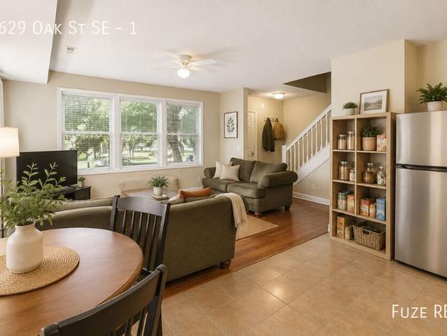 5 BR, 2 BA Apartment 629 Oak St SE, Minneapolis, MN 55414