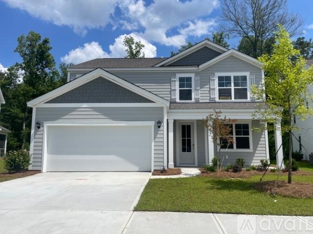 5 BR, 3.5 BA Apartment 154 Cherry Grv Dr, Summerville, SC 29483