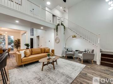 5 BR, 3.5 BA Apartment 3933 Wisteria Ln, Haltom City, TX 76137