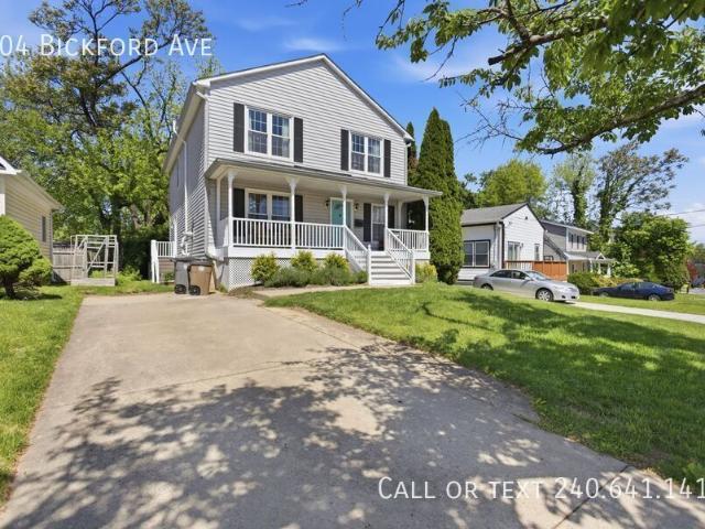 5 BR, 3.5 BA Apartment 504 Bickford Ave, Rockville, MD 20850