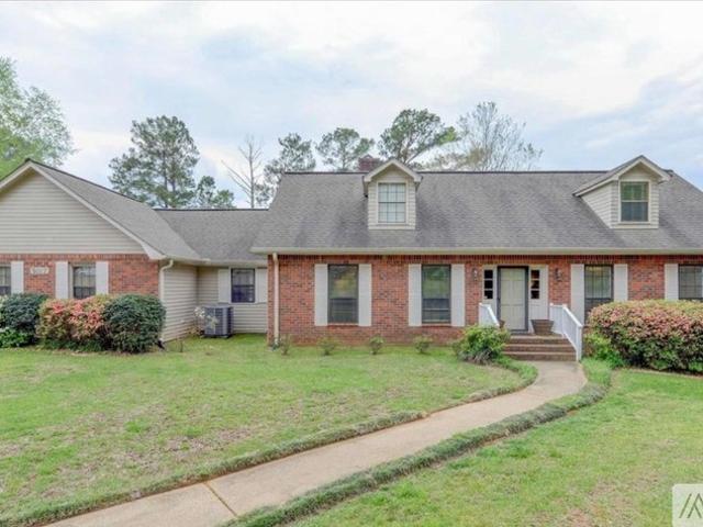 5 BR, 3.5 BA Apartment 5017 4th Place, Meridian, MS 39305