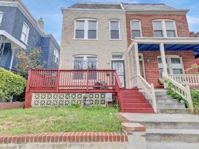 5 Br, 3 bath, Townhouse/Brownstone/RowHouse 720 Gresham Pl NW