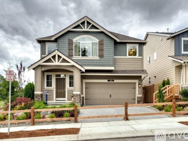 5 BR, 3 BA Apartment 10722 187 Street Court East, Puyallup, WA 98374