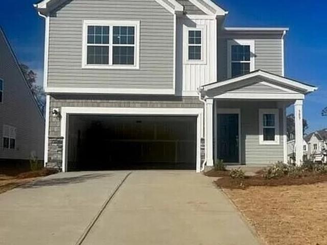5 BR, 3 BA Apartment 389 Hollingswood Dr, Statesville, NC 28625