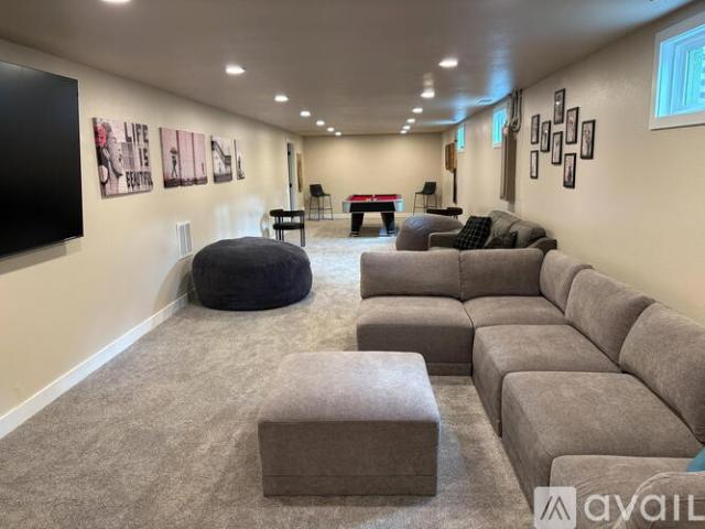 5 BR, 3 BA Apartment 3025 N 17th St, Coeur D'Alene, ID 83815