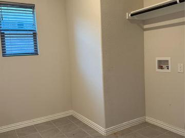 5 BR, 3 BA Apartment 3253 Cumby Drive, Royse City, TX 75189