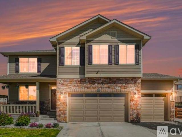 5 BR, 3 BA Apartment 4452 South Ukraine Court, Aurora, CO 80015
