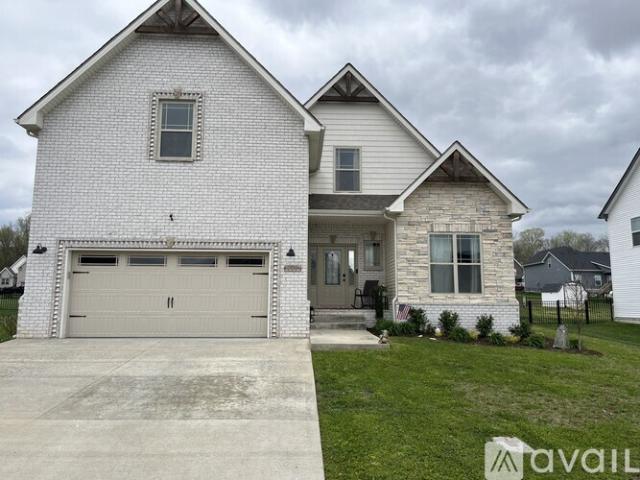 5 BR, 3 BA Apartment 445 Crestwicke Ct, Clarksville, TN 37043