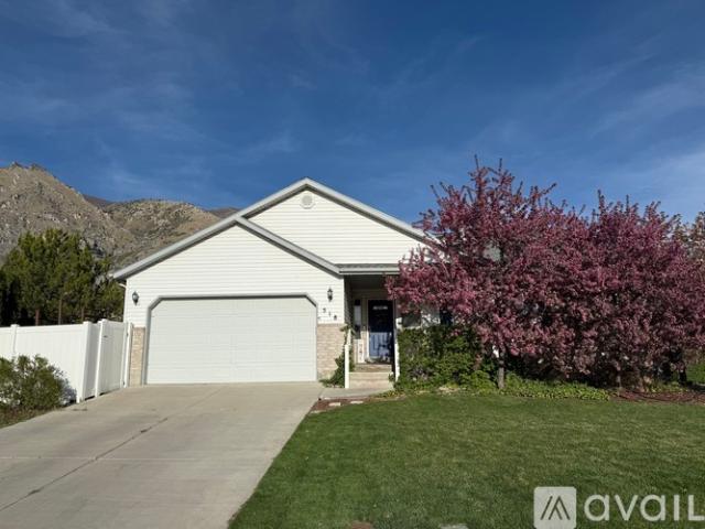 5 BR, 3 BA Apartment 518 North 350 East, Springville, UT 84663