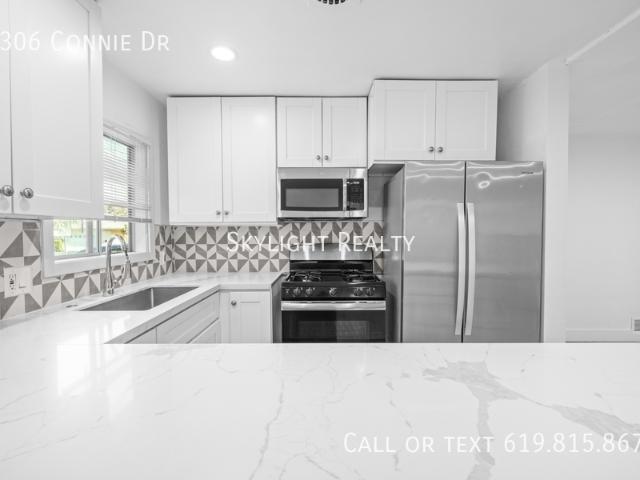 5 BR, 3 BA Apartment 6306 Connie Dr, San Diego, CA 92115