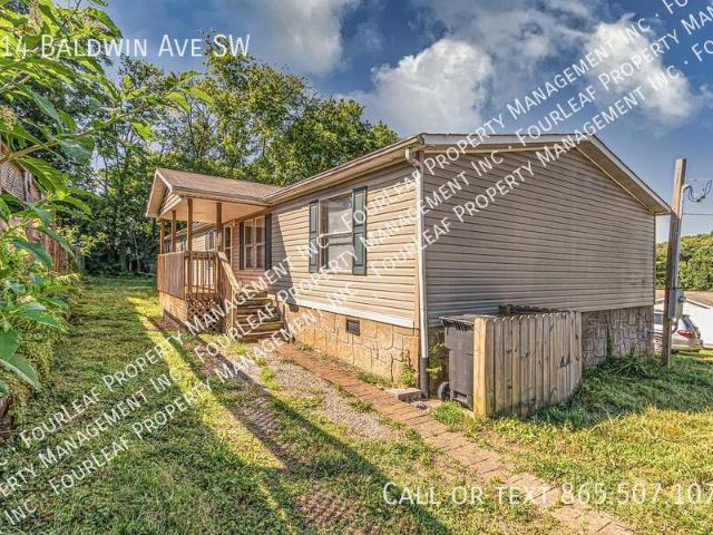 5 BR, 3 BA Apartment 714 Baldwin Ave SW, Knoxville, TN 37920