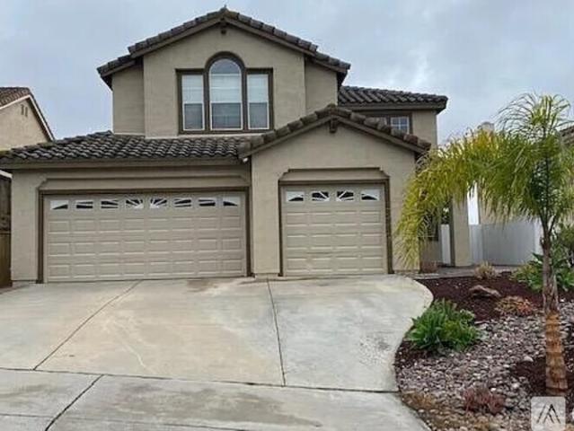 5 BR, 3 BA Apartment 8939 Adobe Bluffs Drive, San Diego, CA 92129