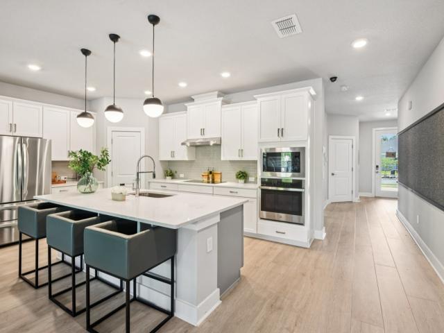 5 BR, 3 BA Apartment 936 Tullamore Lane Unit 1 7, Altamonte Springs, FL 32714