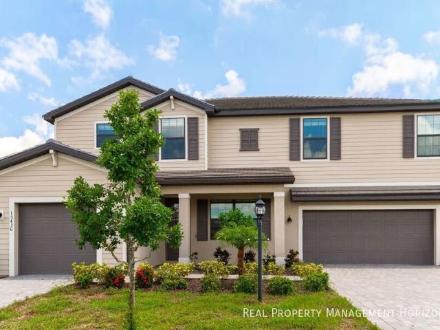 5 BR, 4.5 BA Apartment 15436 White Linen Drive, Bradenton, FL 34211