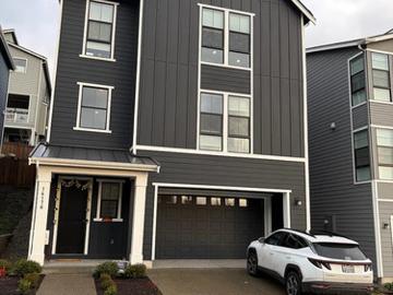 5 BR, 4 BA Apartment 14176 268th Ln NE, Duvall, WA 98019