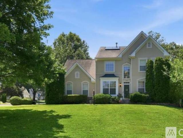 5 BR, 4 BA Apartment 14880 Grassy Knoll Ct, Woodbridge, VA 22193