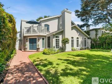 5 BR, 4 BA Apartment 170 H Ave, Coronado, CA 92118