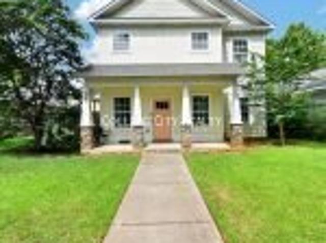 5 BR, 4 BA Apartment 1716 3rd Ave, Tuscaloosa, AL 35401