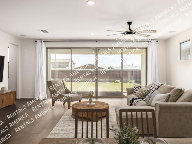 5 BR, 4 BA Apartment 13695 N 145th Dr, Surprise, AZ 85379
