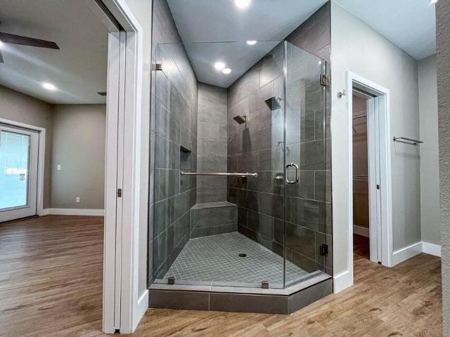 5 BR, 4 BA Apartment 2885 Leahs Lane, Navarre, FL 32566