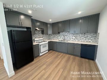 5 BR, 5 BA Apartment 1348 1/2 W 41st Place, Los Angeles, CA 90037