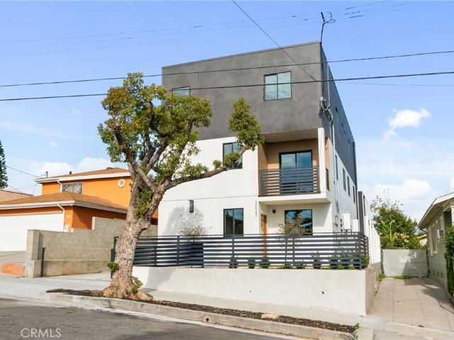 5 BR, 5 BA Apartment 3223 Lanfranco Street, Los Angeles, CA 90063