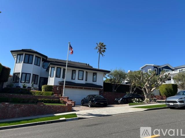 5 BR, 7 BA Apartment 525 15th Street, Manhattan Beach, CA 90266