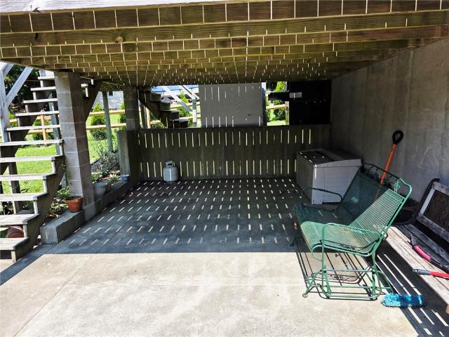 5 Brook View Court