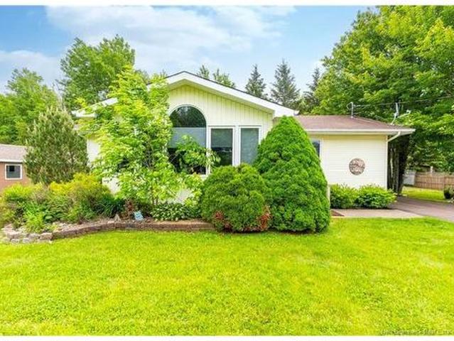 5 Broussard St, Cap Pelé, NB, E4N 1N1 house for sale | Listing ID NB140843 | Royal LePage