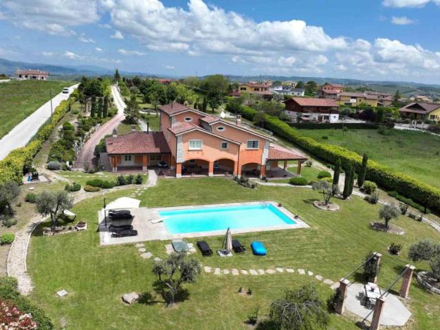 5 camere da letto, Oratino Campobasso 99269332