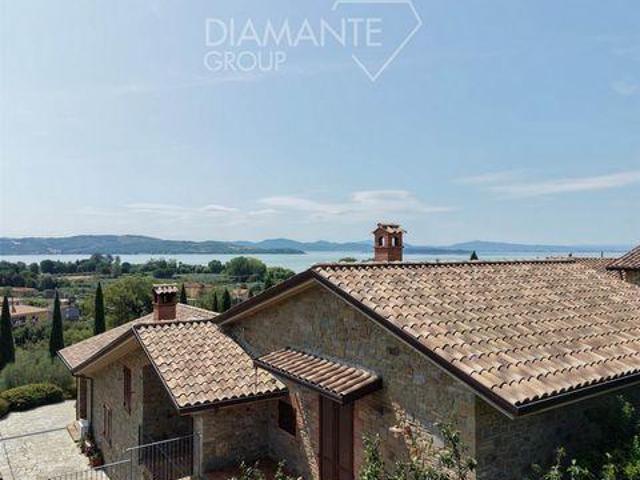 5 camere da letto, Passignano Sul Trasimeno Umbria 106203836