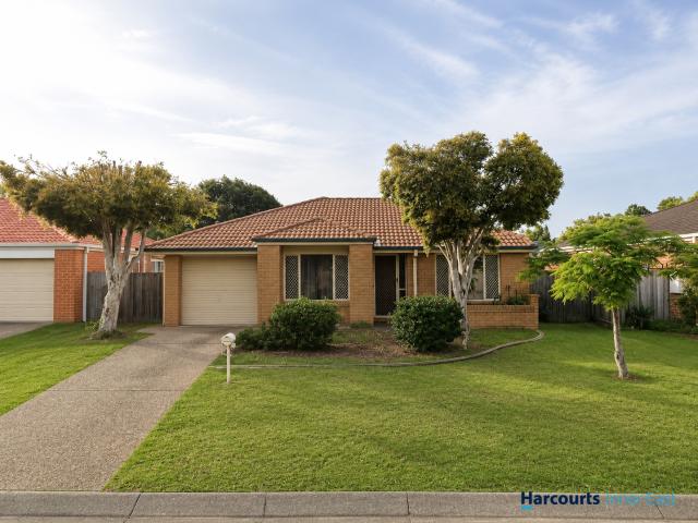 5 Carabbean Close, WYNNUM WEST, QLD 4178