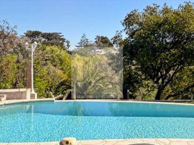 5 chambres, Mandelieu Alpes 06210 103617930
