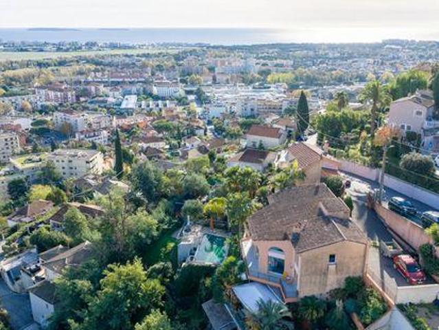 5 chambres, Mandelieu Provence 06210 96642034