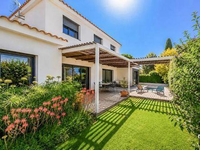 5 chambres, Marseille Provence 13000 103015309