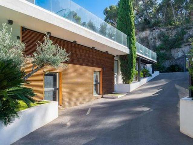 5 chambres, Marseille Provence 13000 LS96593754