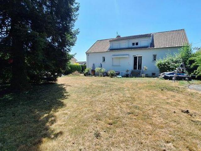 5 chambres, Montchanin Bourgogne 71210 103598491