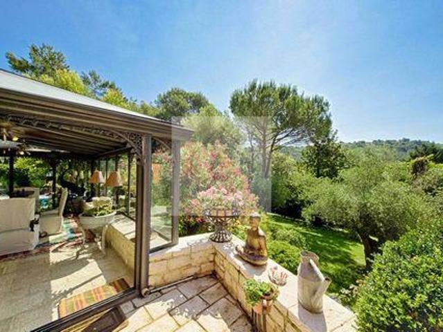 5 chambres, Mougins Alpes 06250 102557280