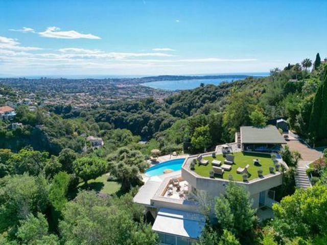 5 chambres, Antibes Provence 06220 104186766