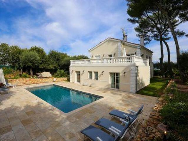 5 chambres, Antibes Provence Alpes Côte d'Azur 06160 98132417