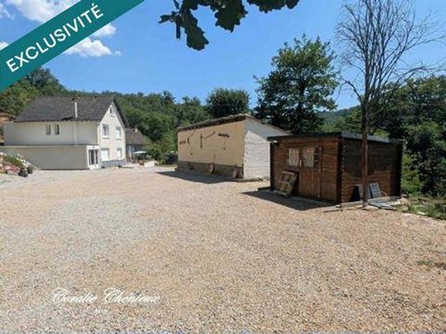 5 chambres, Antignac Auvergne 15240 103700434
