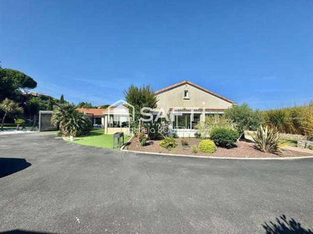 5 chambres, Benet Pays de la Loire 85490 100774649