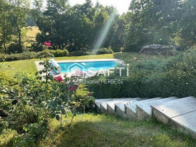5 chambres, Bourg Franche 90110 LS104880777