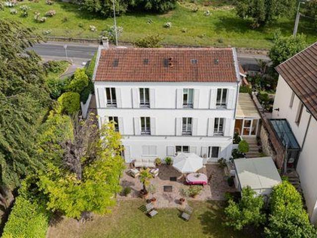5 chambres, Bourg Île 92340 102856912
