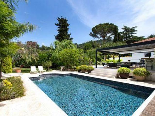 5 chambres, Cannes Provence 06400 92586337