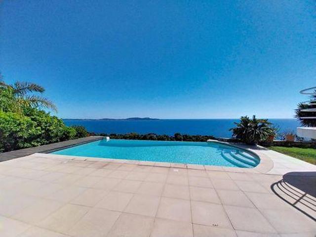 5 chambres, Carqueiranne Provence 83320 102556797