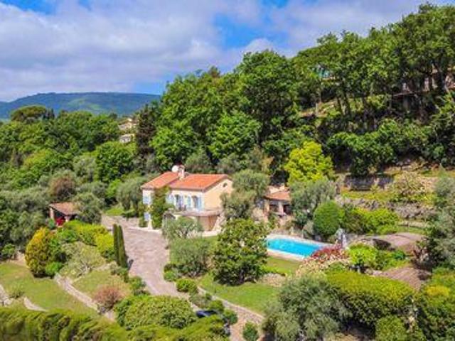 5 chambres, Châteauneuf Provence 06740 102721697